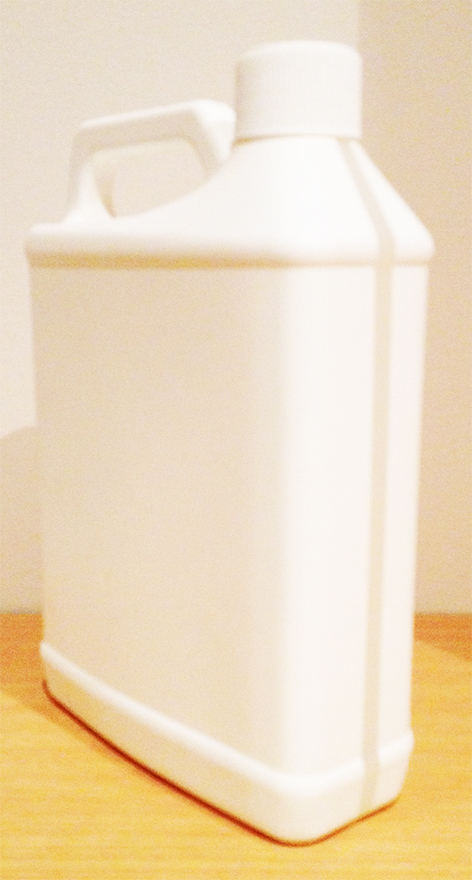 SNJC1000VCS-1 Litre HDPE Jerry Can with a clear stripe down the side which can be used to check fluid levels. Includes Lid